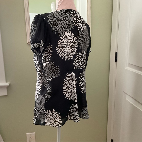 VIOLET & CLAIRE NEW YORK, BLACK AND WHITE FLORAL PRINT, SIZE: L - Picture 6 of 12